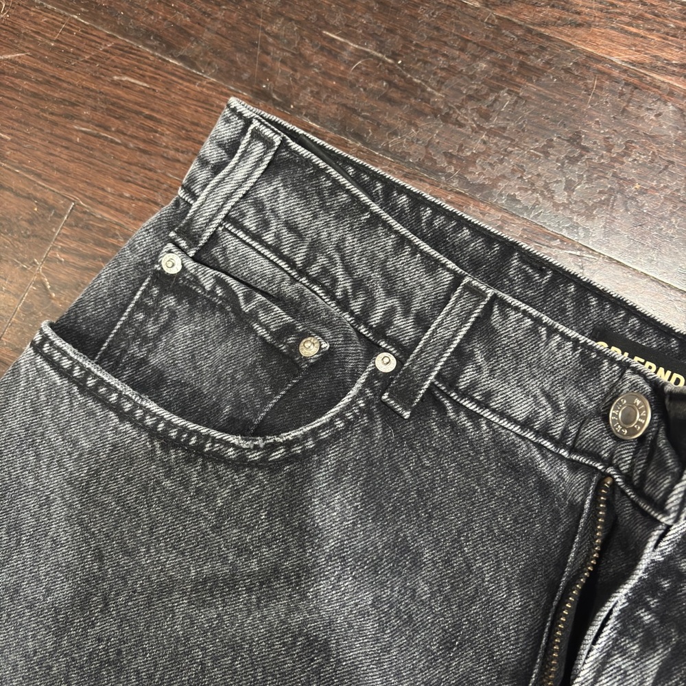 GRLFRND: FADED BLACK HIGH-RISE STRAIGHT-LEG JEANS - Picture 7 of 10